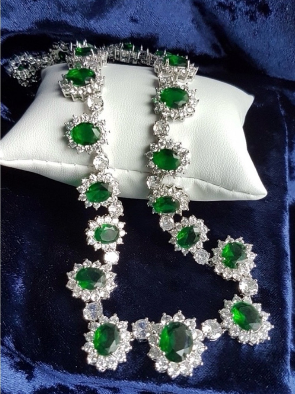 Swarovski Elements Platinum Emerald Green Diana All-around Tennis Necklace NEW